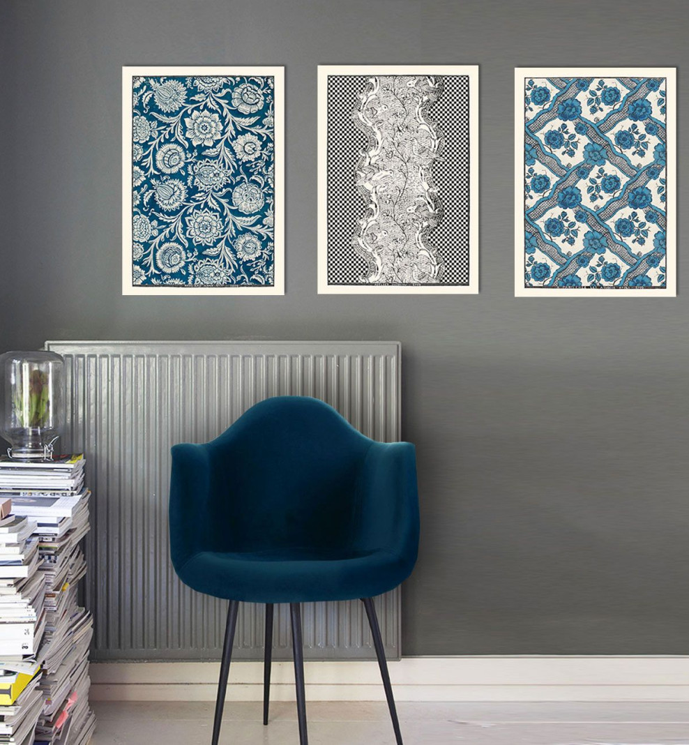Trio de planches dominotées A3 bleu profond et noires . 1750