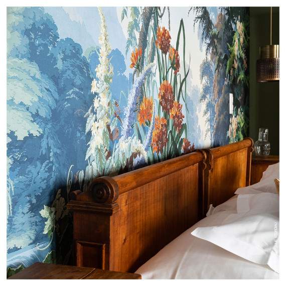 Chambre à coucher/ Papier peint panoramique et papier peint à motifs